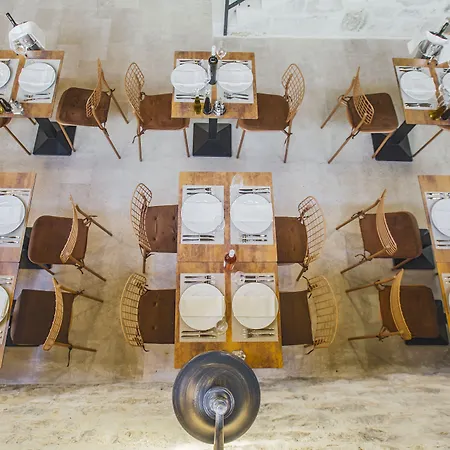 Heritage Dea Hvar 4* フヴァル