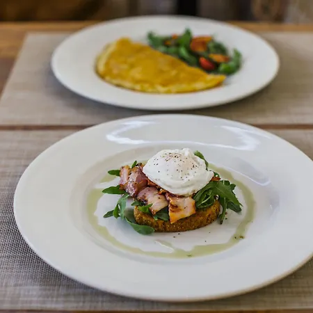 Heritage Dea Hvar 4*