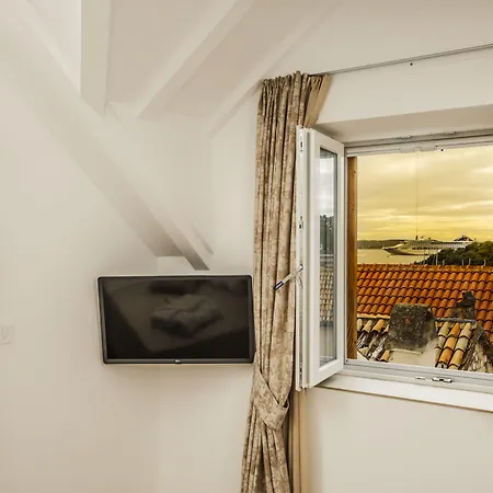 Heritage Dea Hvar ホテル 4*