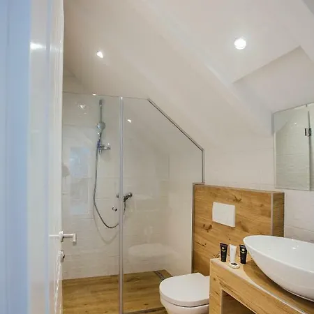 Heritage Dea Hvar フヴァル