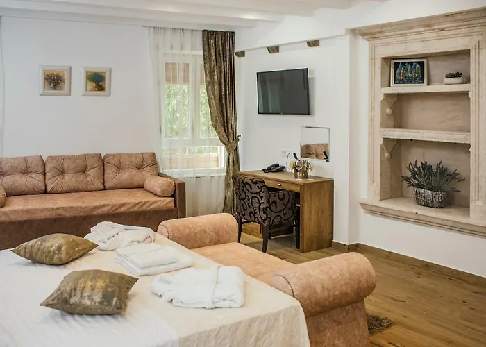 Heritage Dea Hvar Hotel 4*