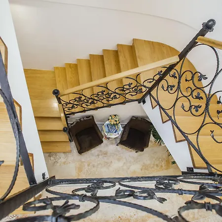 Heritage Dea Hvar 4*