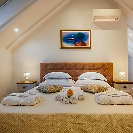 Heritage Dea Hvar Hotel Hvar Town