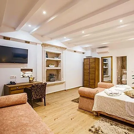 מלון Heritage Dea Hvar