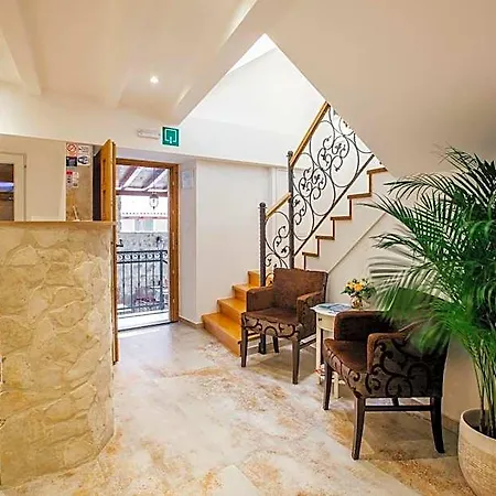 Heritage Dea Hvar 4*