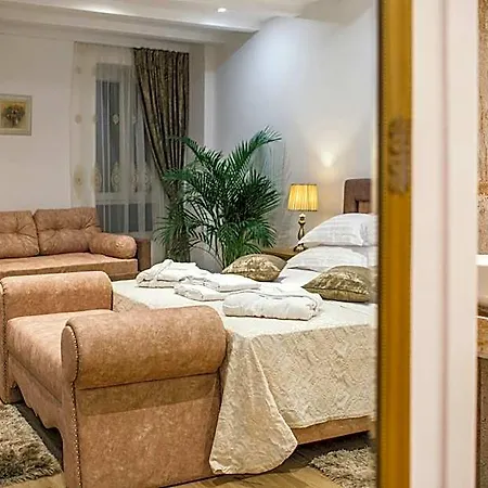 Heritage Dea Hvar Hotel 4*