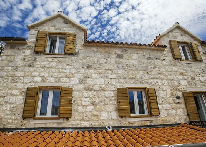 Heritage Dea Hvar Hotel 4*