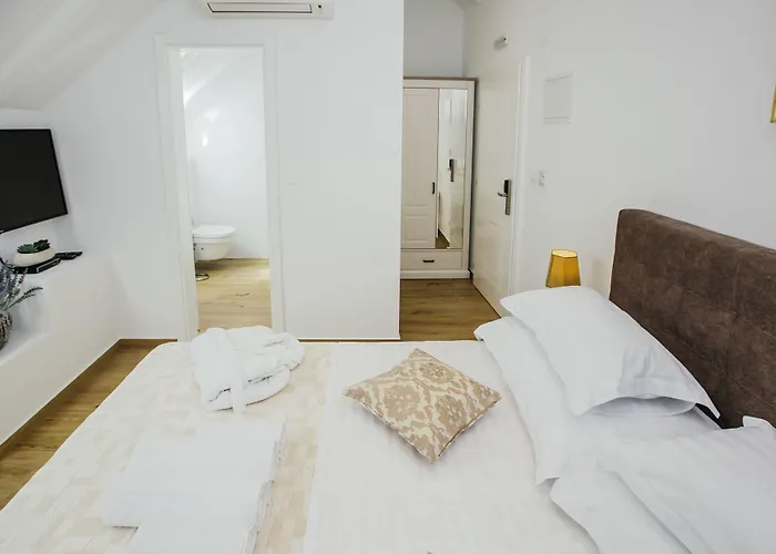 Heritage Dea Hvar Hotel