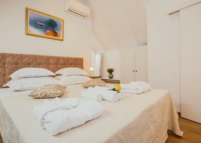 Heritage Dea Hvar Hotel